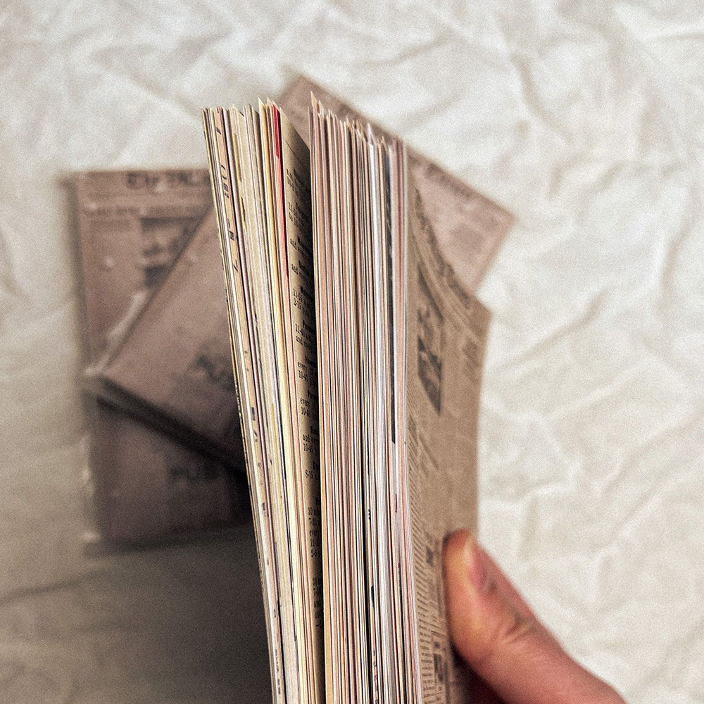 118Pcs Vintage Old Newspaper C - đánh giá và giá Art Craft Journals